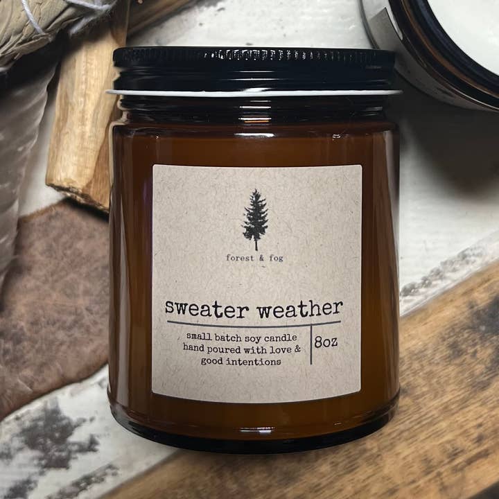 Maglione a candela di soia per piccoli lotti versato a mano da 8 once per la vendita all'ingrosso da parte di forest & fog