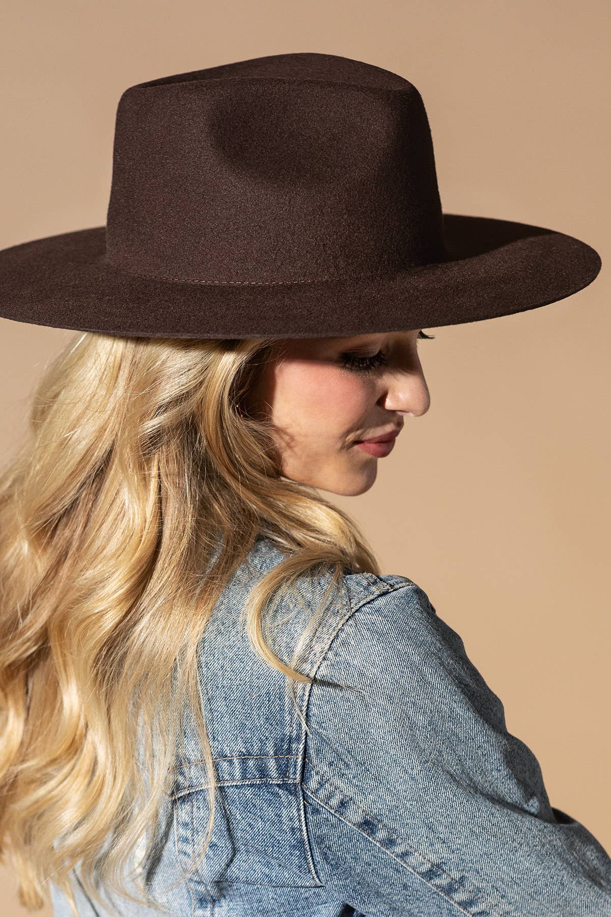 Urbanista – Großhandel Fedora-Hut – Damen – 100 % australischer Woll-Panama-Hut mit Tropfen-Krone und steifer Krempe – Ruggine23