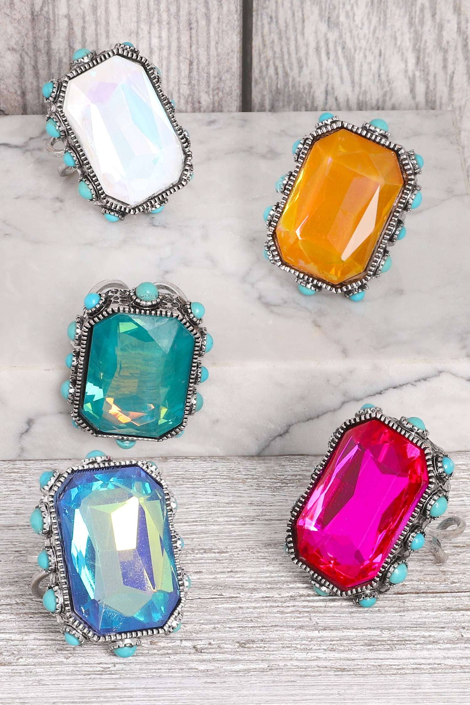 anbfashion – wholesale Cocktail/statement ring – WESTERN OCTAGON CUT CRYSTAL STRETCH RING R135026