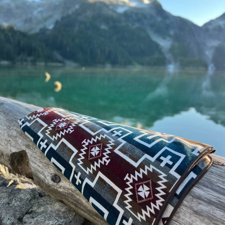 Manta Reversível Jama por atacado de Wylde Brigade