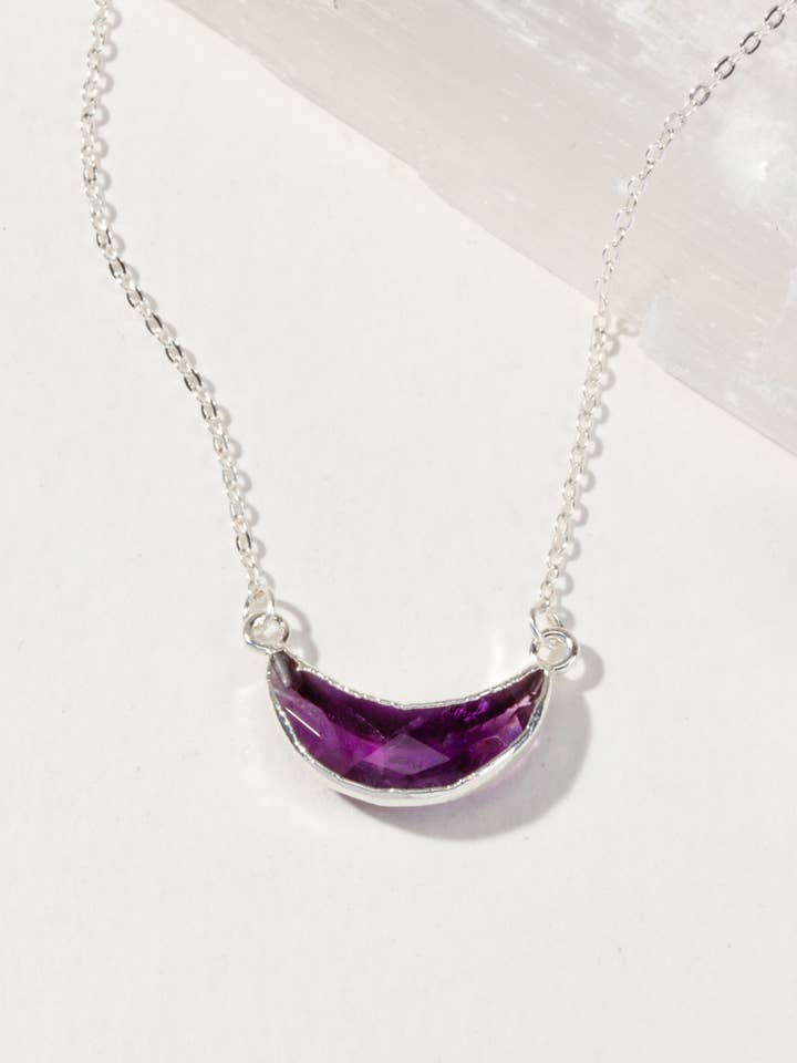 Collar Eclipse de plata de ley - Amatista para venta al por mayor de Luna Norte