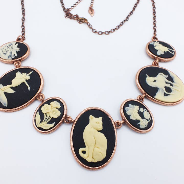 Fizz - Wholesale Pendant/Charm Necklace - Seven Cabochon "Grand" Necklace9