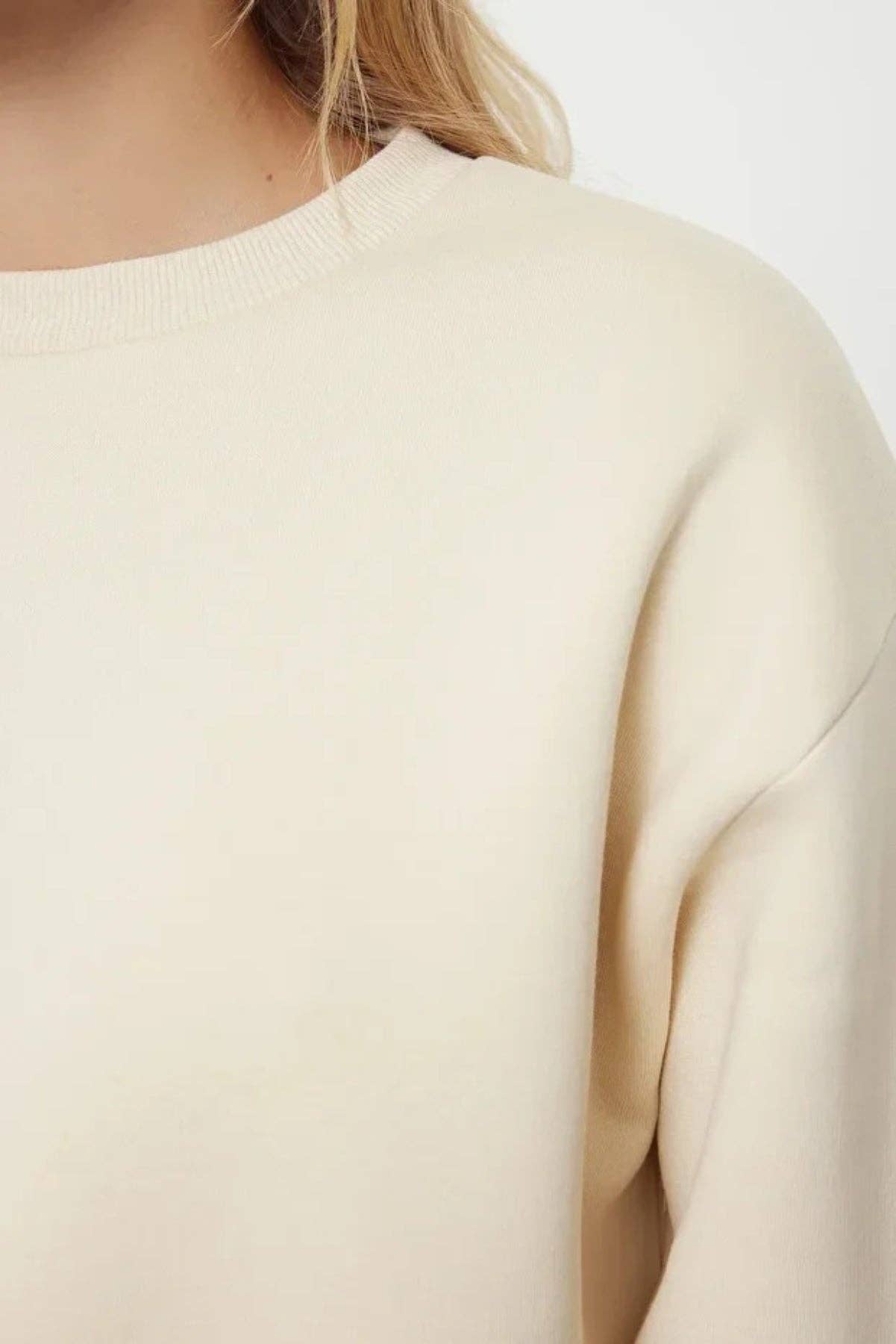 Hoxton Gal – wholesale Sweatshirt – Women's – Thick Fleece-Lined Regular Fit Crew Neck Basic Knit Sweatshirt16