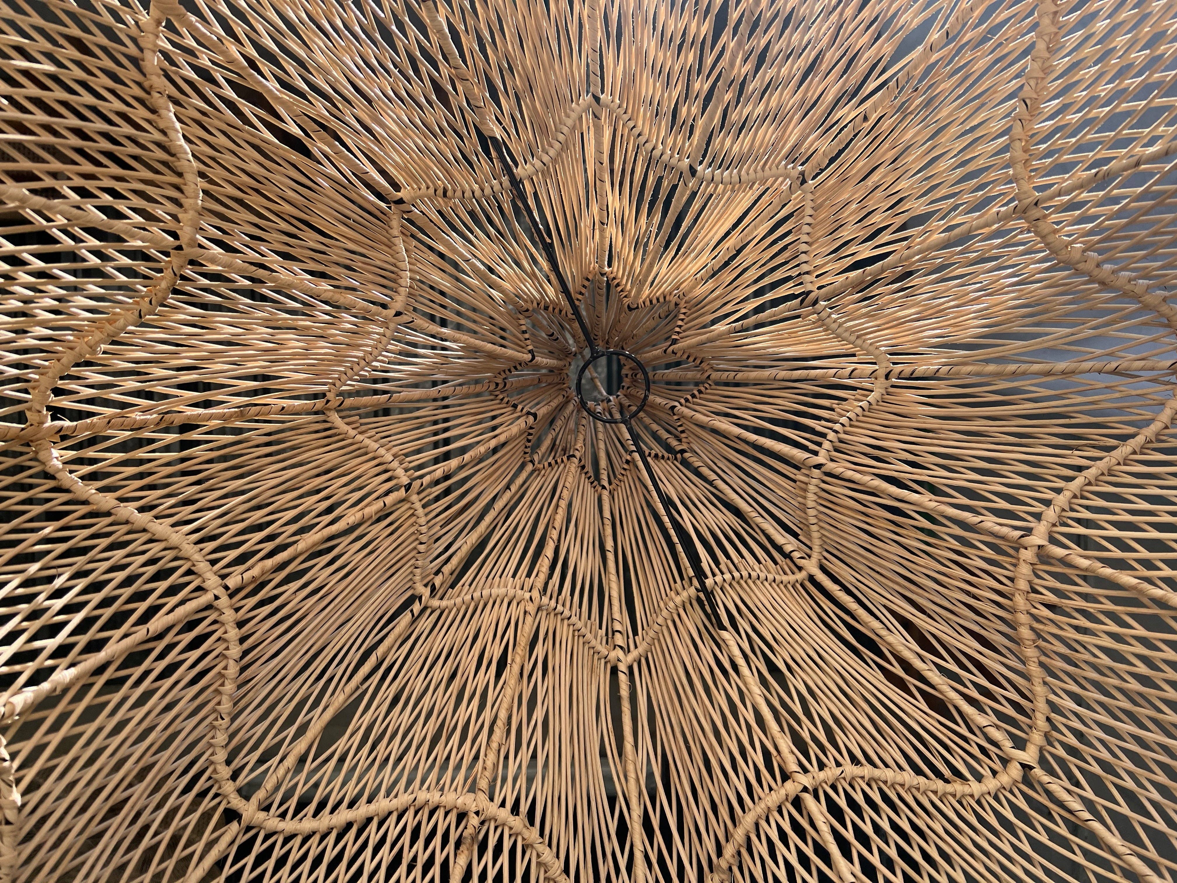 Office Objets - Wholesale Chandelier/Hanging Light - Pendant light, flower-shaped rattan fixture, tulip, corolla H:80cm D80cm54