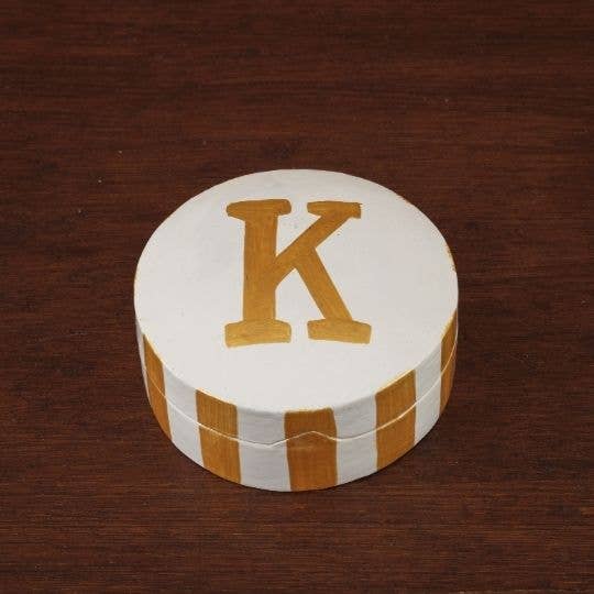 Randig låda guld - K för wholesale av Love Explorers