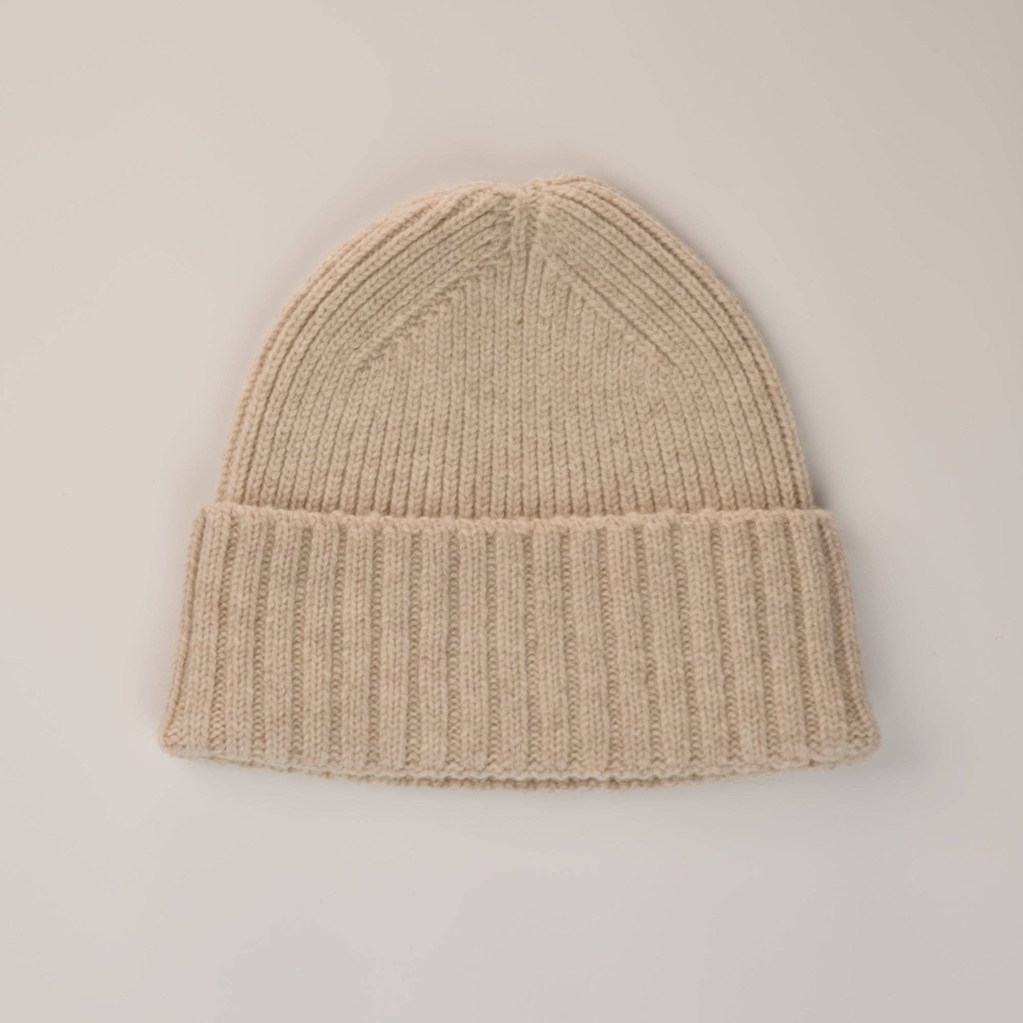 Origin Knitwear – Großhandel Beanie – Herren – Lammwolle - Furchenhut - Leinen