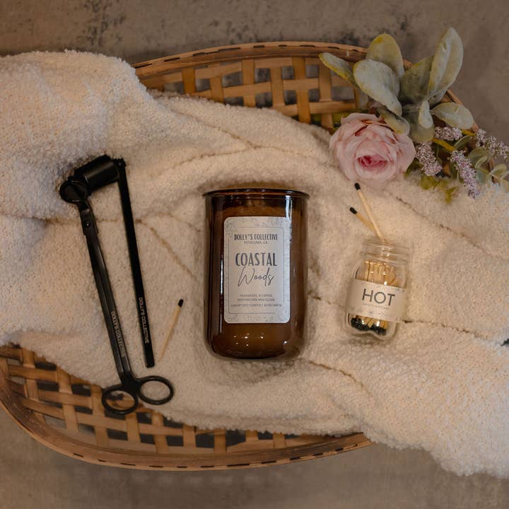 Vela de Soja Coastal Woods por atacado de Dolly’s Collective