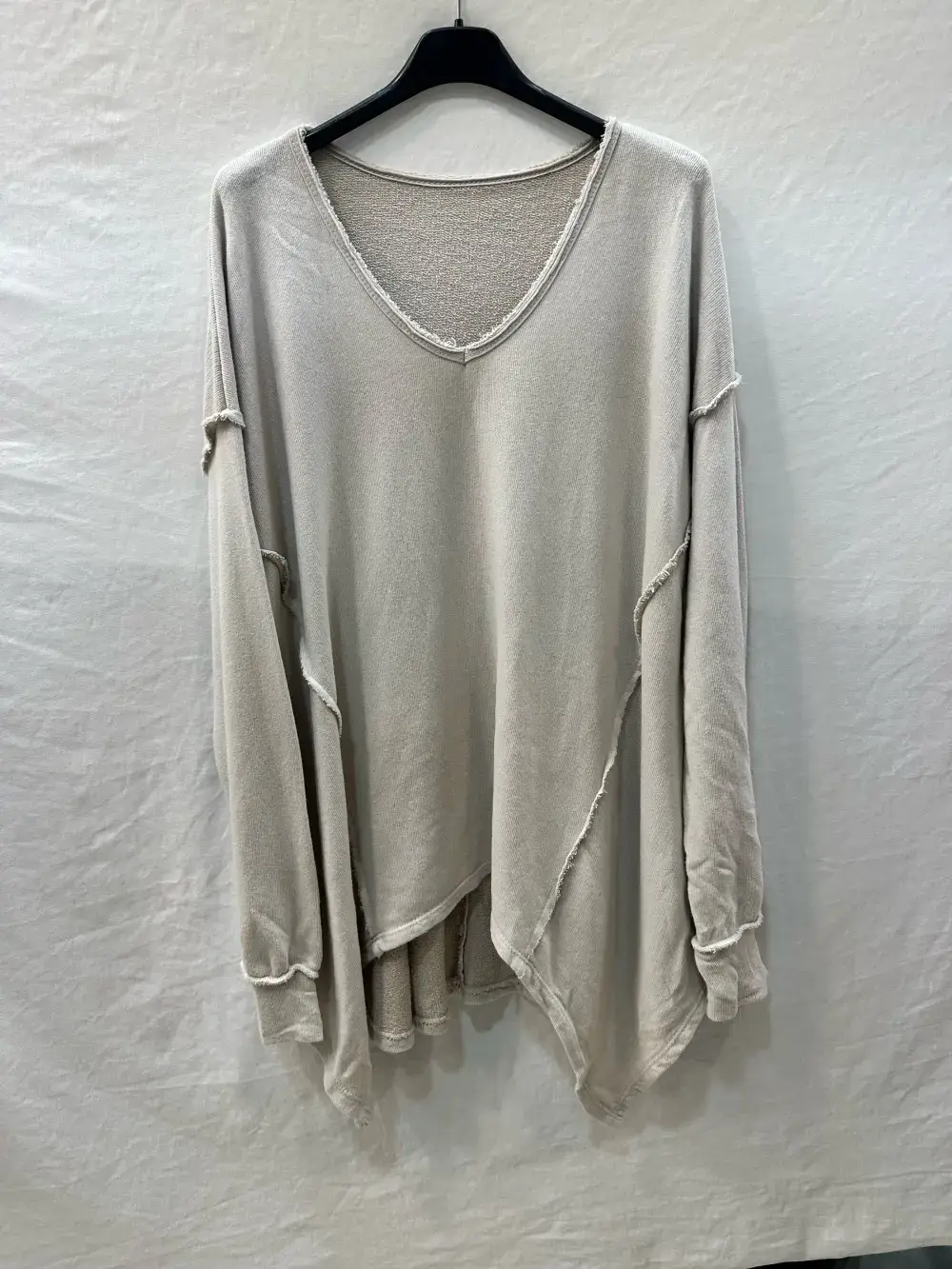 Mimi & Gogo - Wholesale Sweatshirt - Women's - Geometric cut sweatshirt @8963_SweatGeometique7