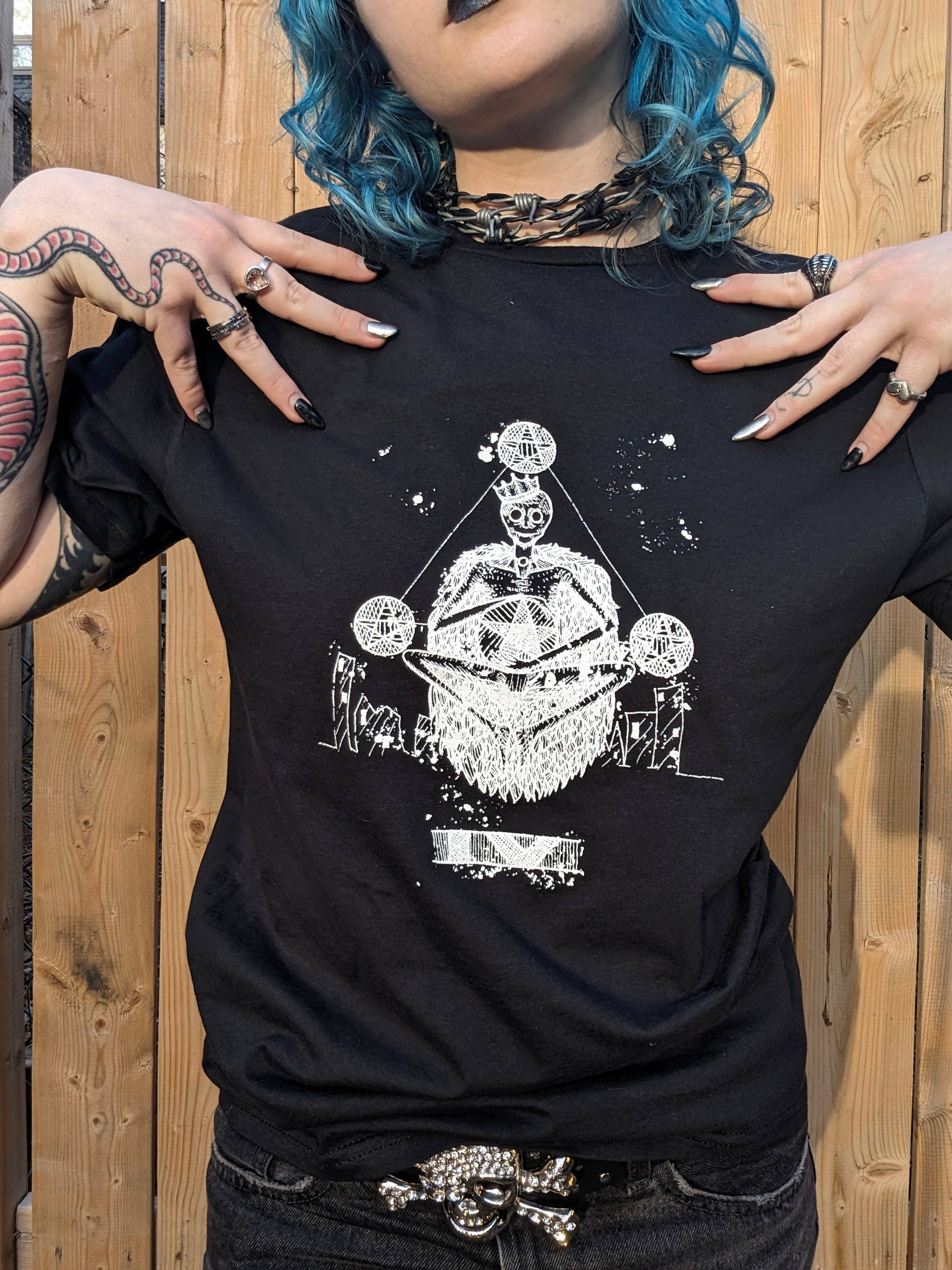 RaccoonGuts - Wholesale Screen Printed T-Shirt - Women's - Four of Pentacles Gothic Alt Tarot Printed T-shirt2