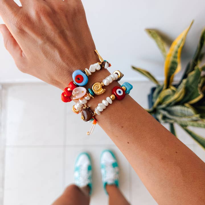 Goupi – wholesale Beaded bracelet – Bohemian Bracelets ,Pearls, Glass Eyes & Gold Summer Charms2