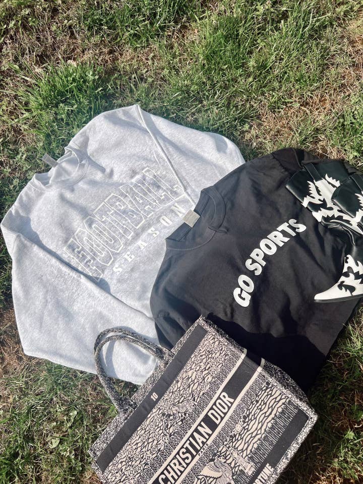 Distressed Vintage Couture - Wholesale Screen Printed T-Shirt - Women's - Go Sports Tee
