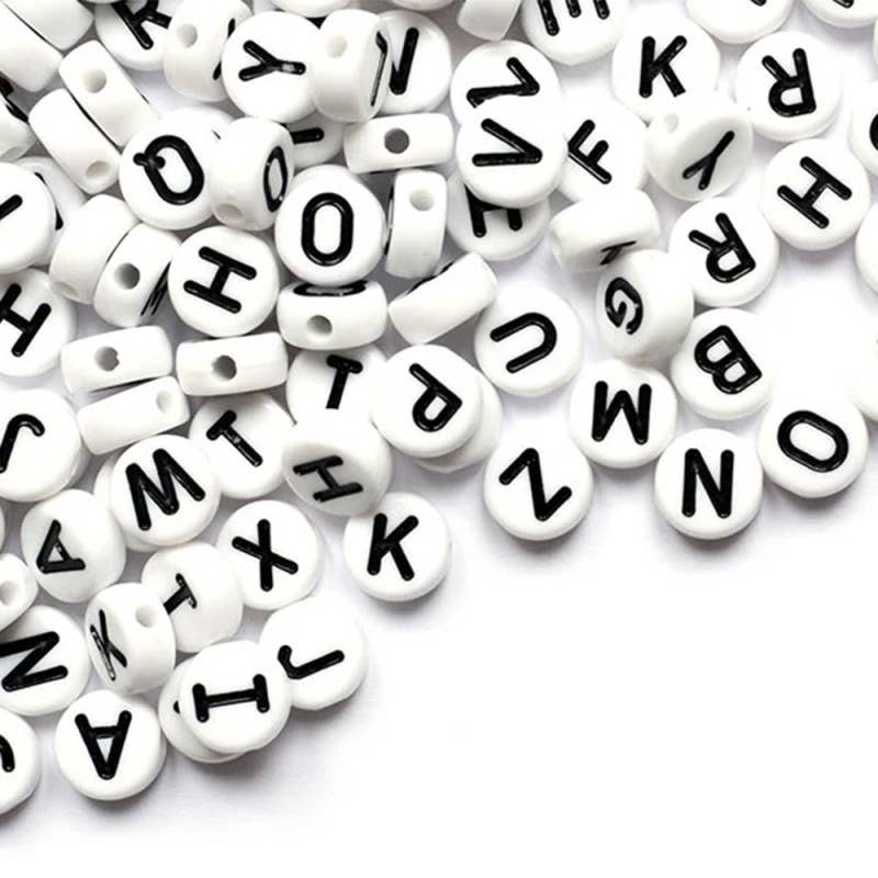 La Petite Épicerie – Großhandel Perlen – Buchstabenperlen-Set – Weiß und Schwarz2