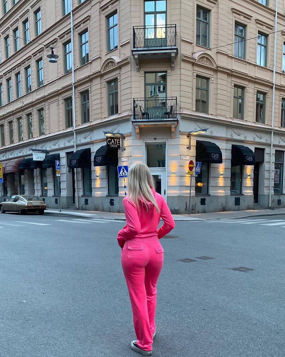 Sweetkama – wholesale Lounge set – Women's – Sweetkama Ladies Zipper Hooded Coat Pockets Pants Velvet Set2