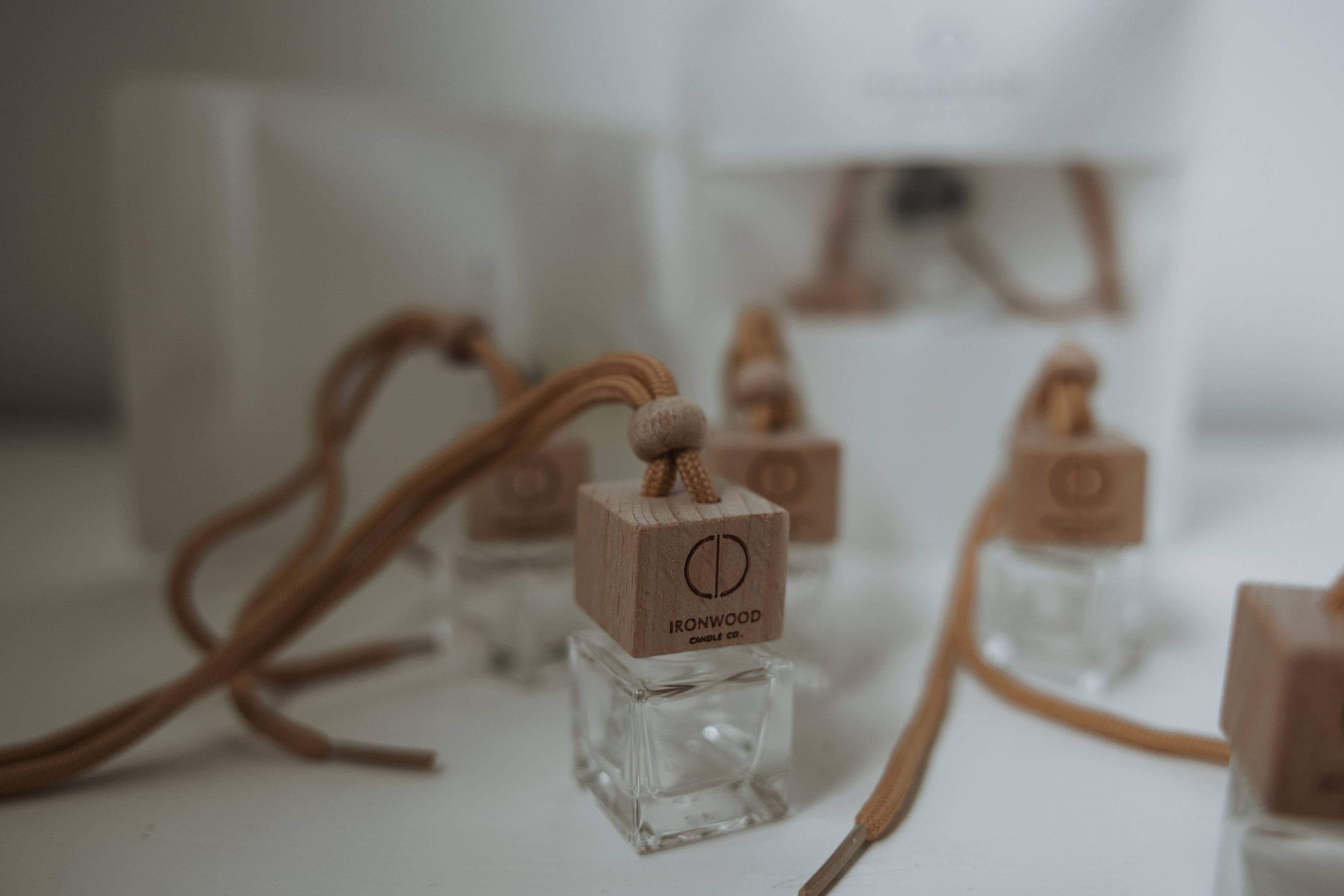 Ironwood Candle Co. - Wholesale Car Freshener - Unisex - CAR DIFFUSER + REFILL14