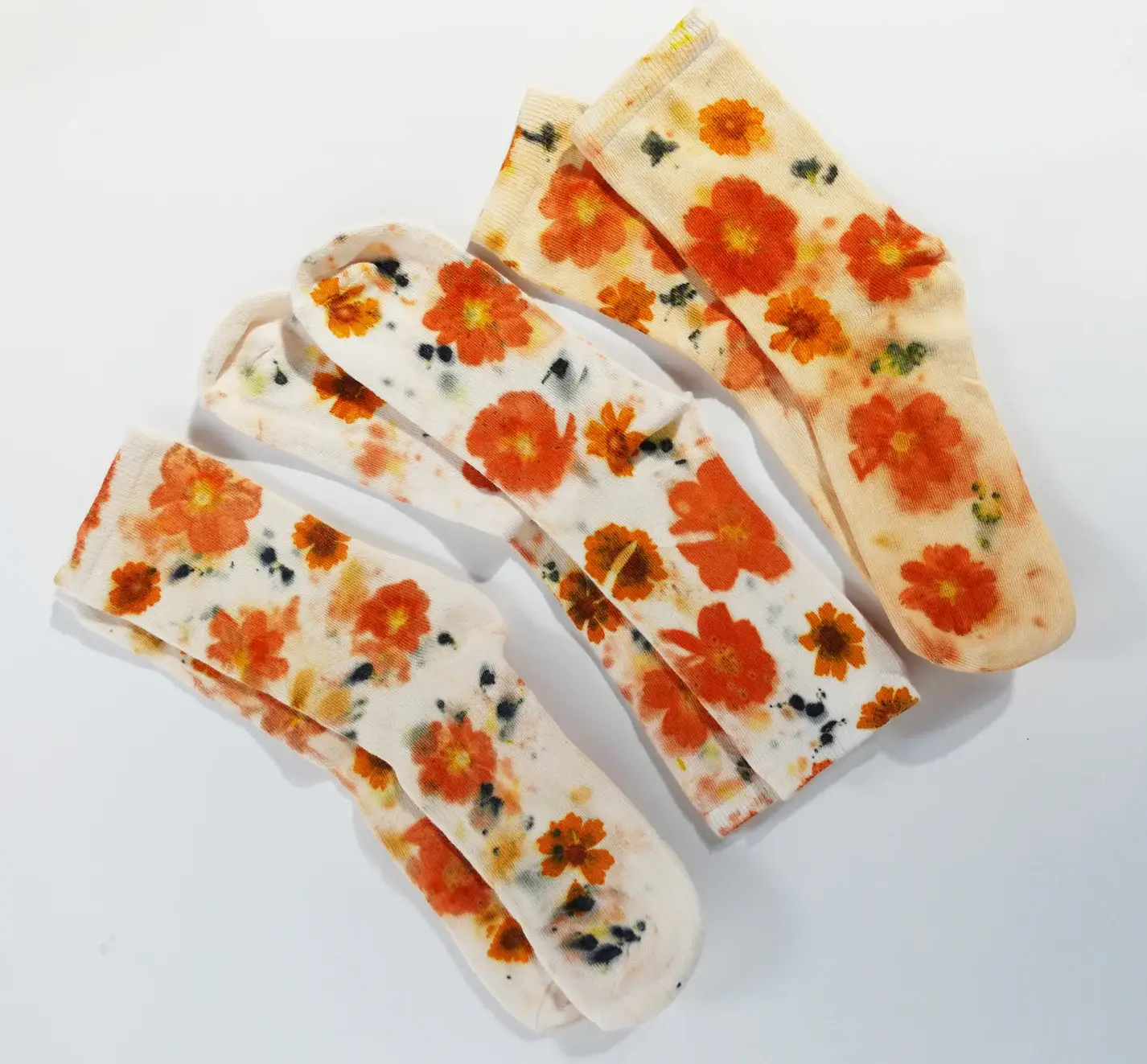 DYE KWEEN - Wholesale Socks - Women's - Flower Power Cotton Crew Sock5