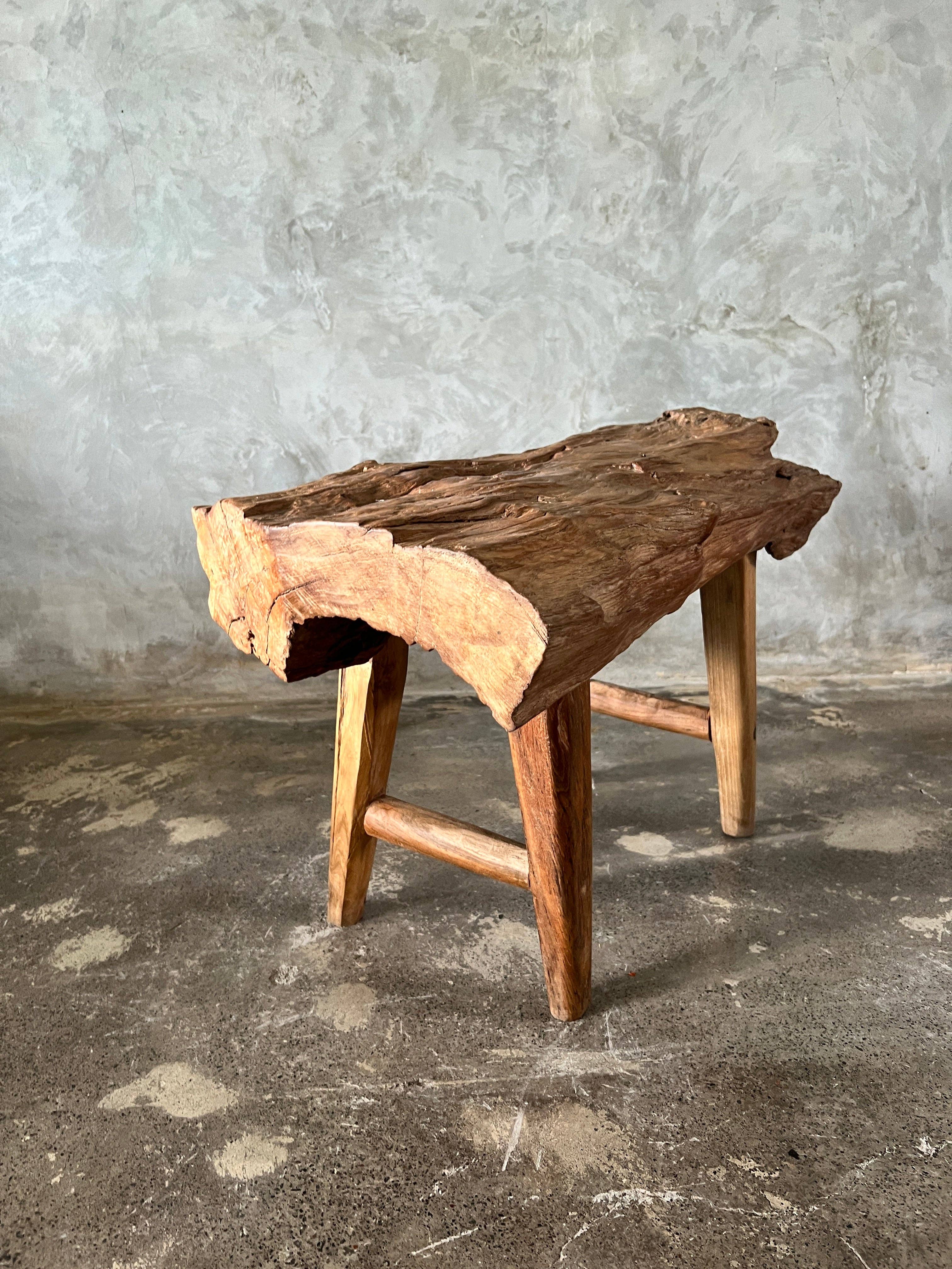 Office Objets - Venta al por mayor Bancos - Banco pequeño de teca asiática rubia con cuatro patas - Sembilan8