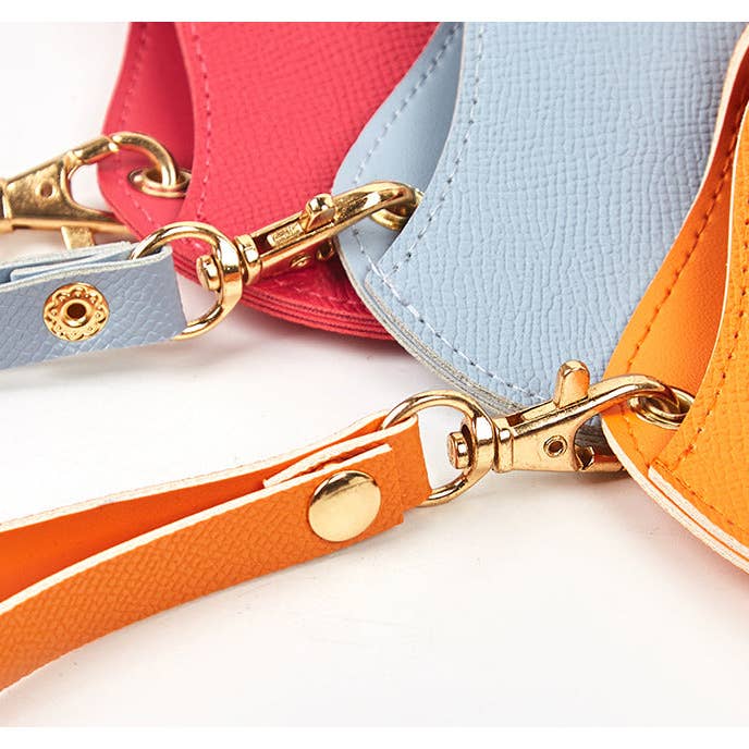 Dipped Shop - Wholesale Eyewear cases & holders – Women's - Soft Leather Portable Lanyard Glasses Case DP25B9323