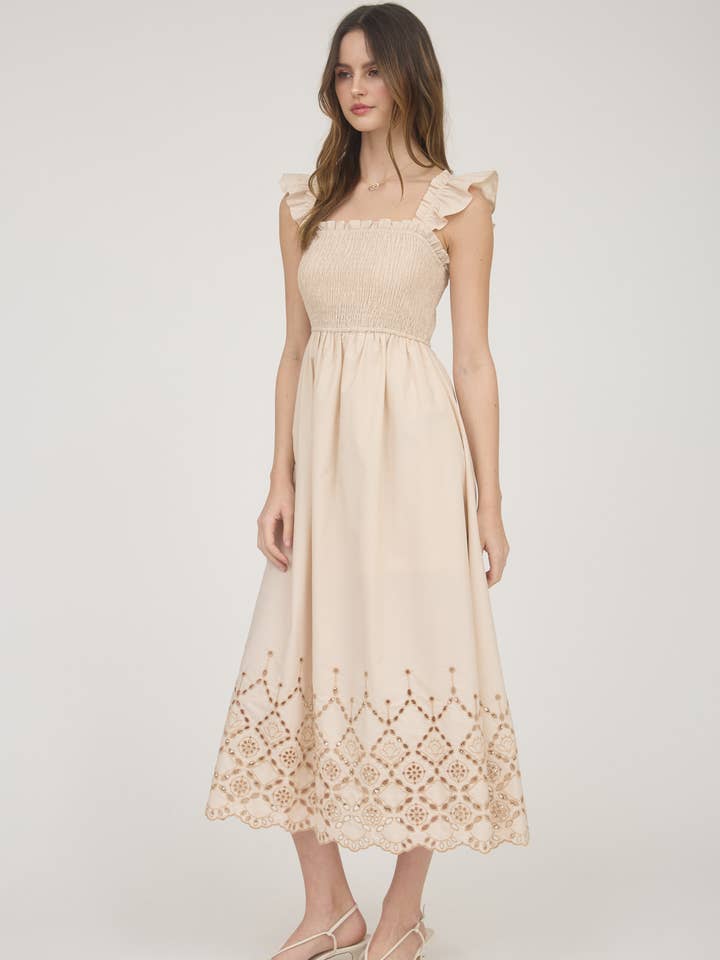 Blu Pepper - Vente Robe – femme - ROBE MIDI À OURLET BRODÉ ANGLAIS AVEC MANCHES VOLANTÉES SMOCKÉES