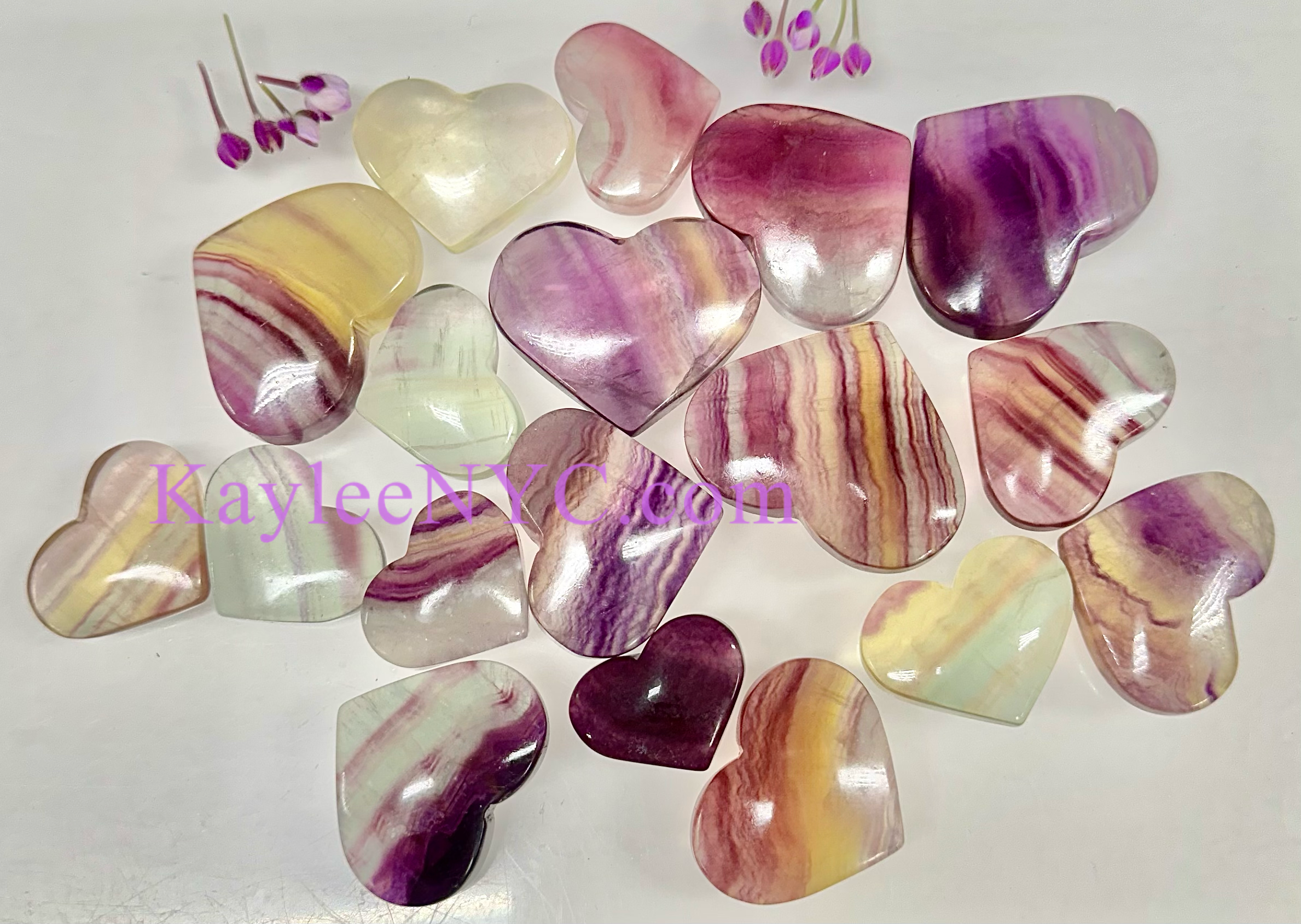 KayleeNYC - Vente Pierre et cristal de spiritualité - Lot de 450 g de cœurs en fluorite naturelle Candy pour guérison3