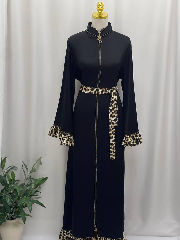 Abaya Wild Grace per la vendita all'ingrosso da parte di Palestinian Elegance