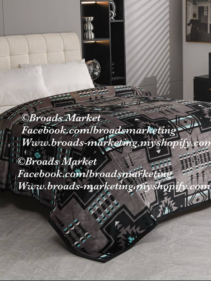 Lincoln Grey Super Plush Blanket for wholesale by Broads Market