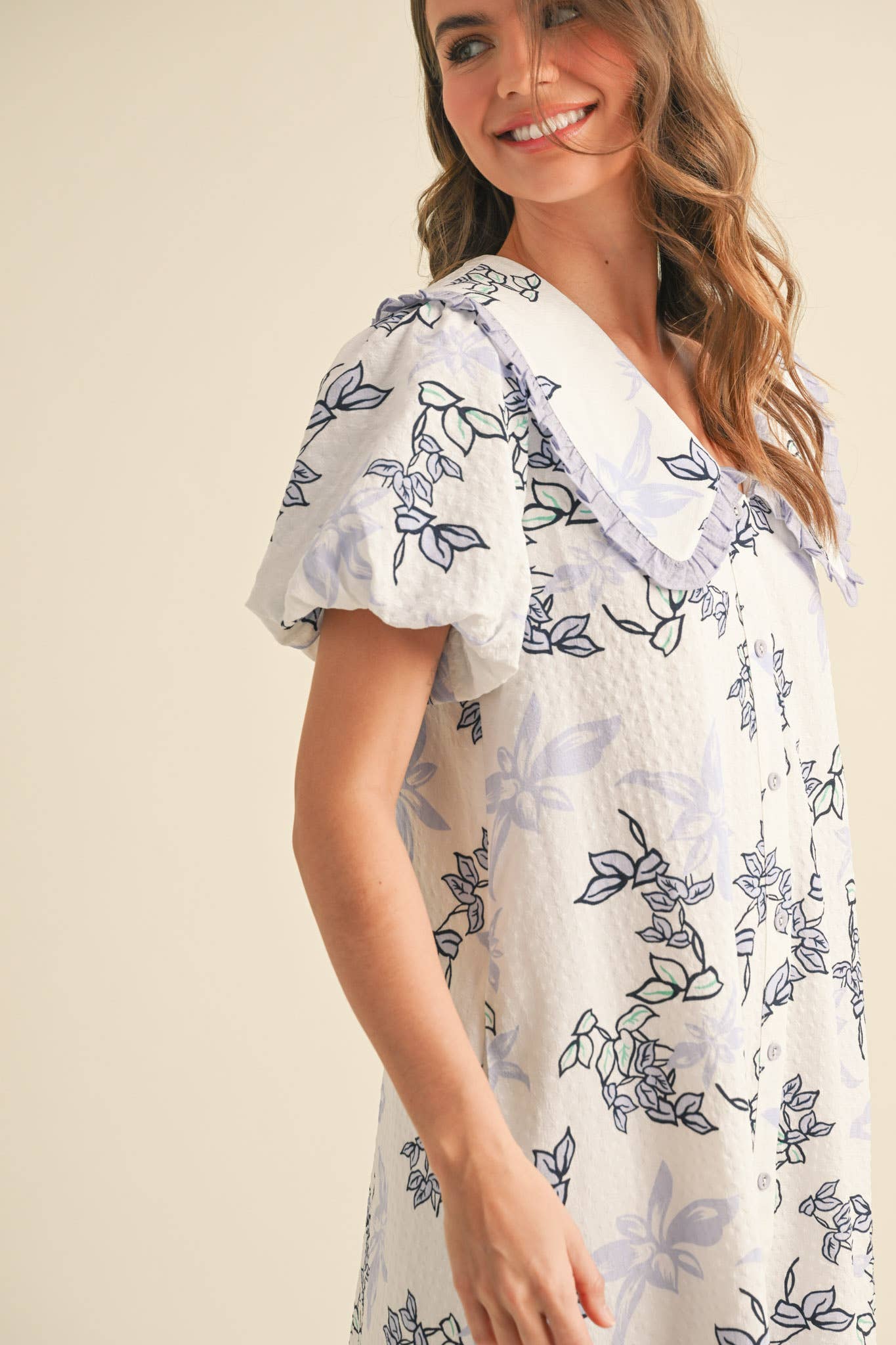 &MERCI - Wholesale Dress - Women's - DOLL COLLAR BUTTON DOWN FLORAL MINI DRESS MDR38792