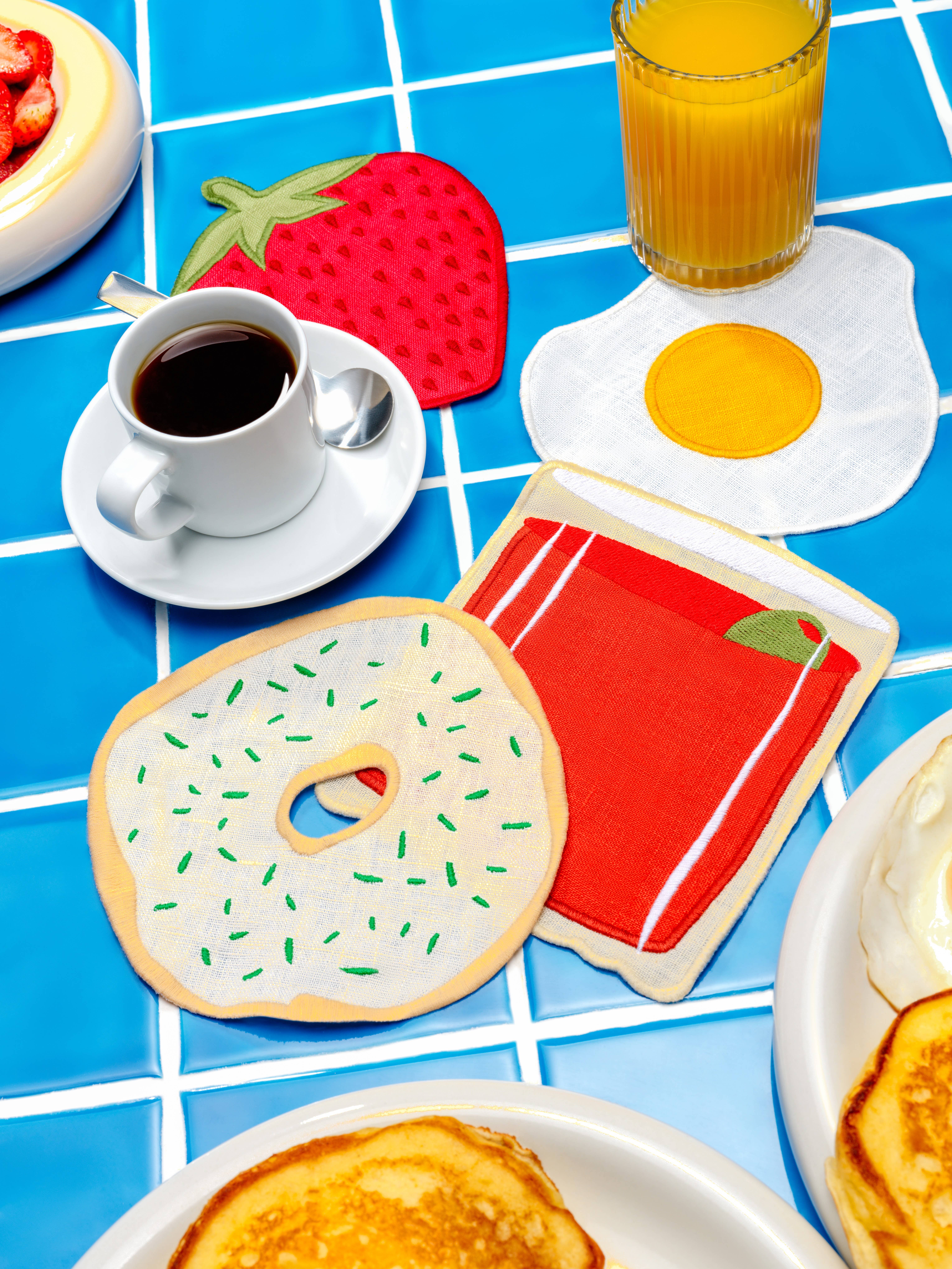 Wholesale Brunch Cocktail Napkins - Set Of 4 for your store - Faire