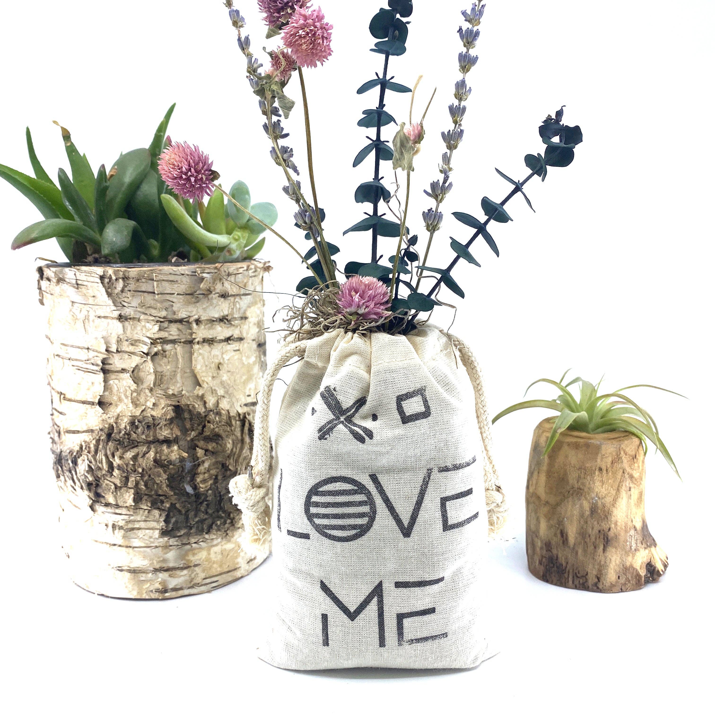 Sunsum Intentional Living - Wholesale Dried/Pressed Flowers - Sack of Flowers, Love Me, Organic, Dried Flower Bouquet6