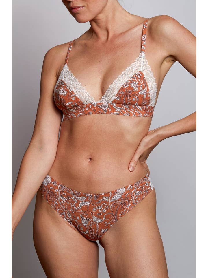 Esquisse Lingerie - Wholesale Underwear - Women's - Indonesia Latte Brown lace panties4