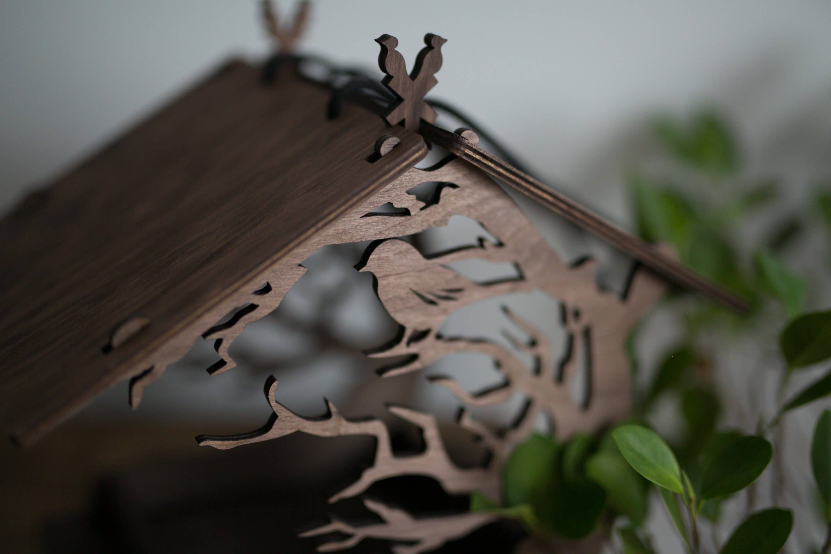 PromiDesign - Wholesale Bird Feeder - Wooden bird feeder "Sitting Bird"5