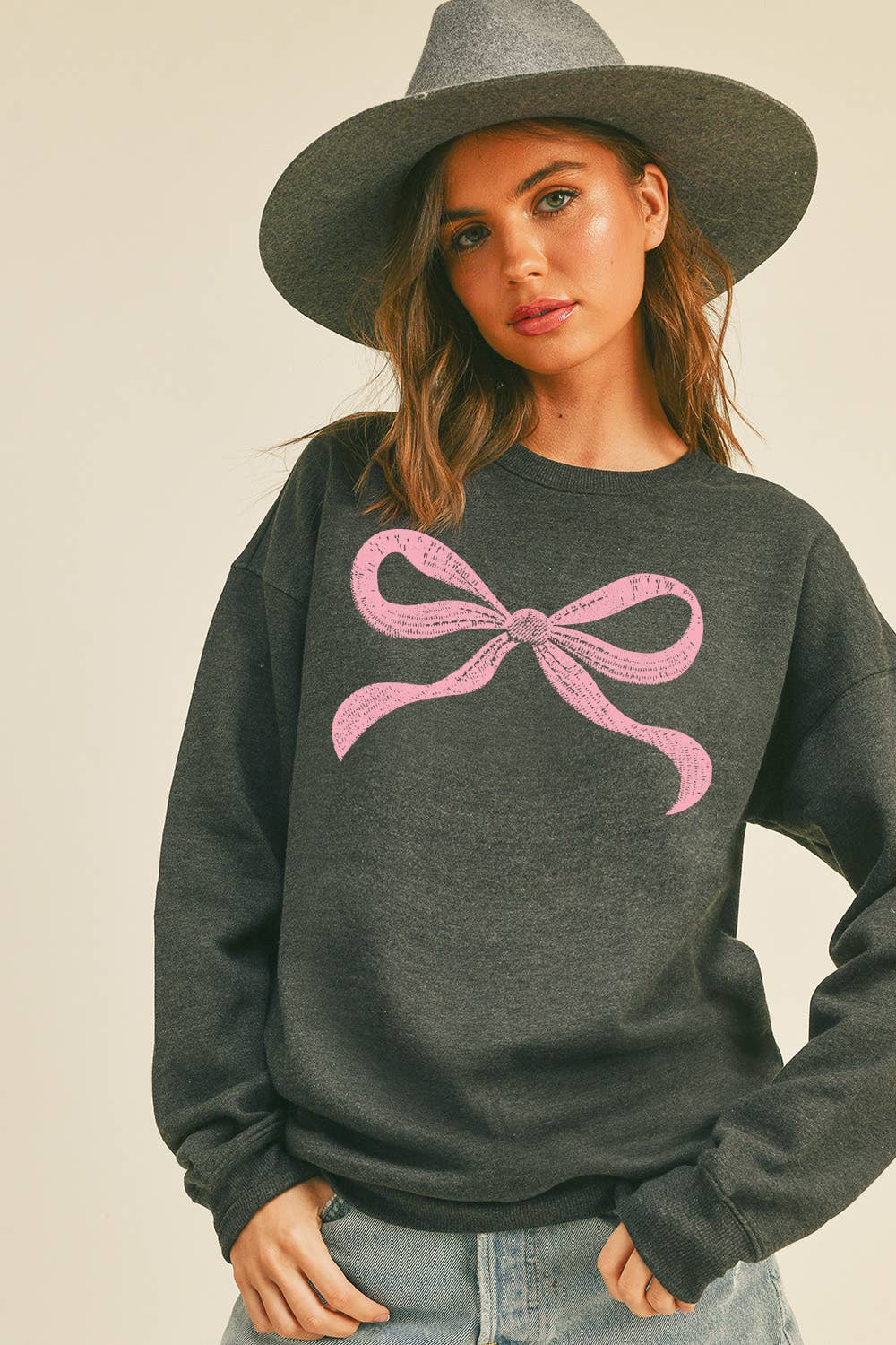 Honestee - Venta al por mayor Sudadera estampada - Mujer - Sudadera gráfica de manga larga con lazo15