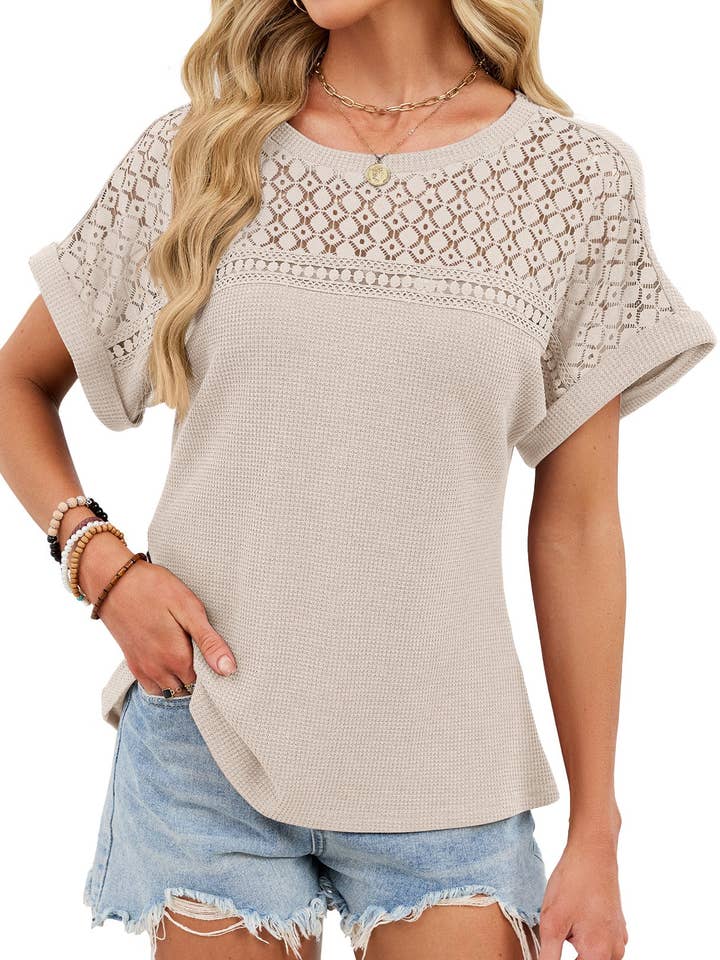 T-shirt med blondekant og afslappet pasform, kortærmet til kvinder – Forår/Sommer 2026 for engroshandel hos Lovesoft