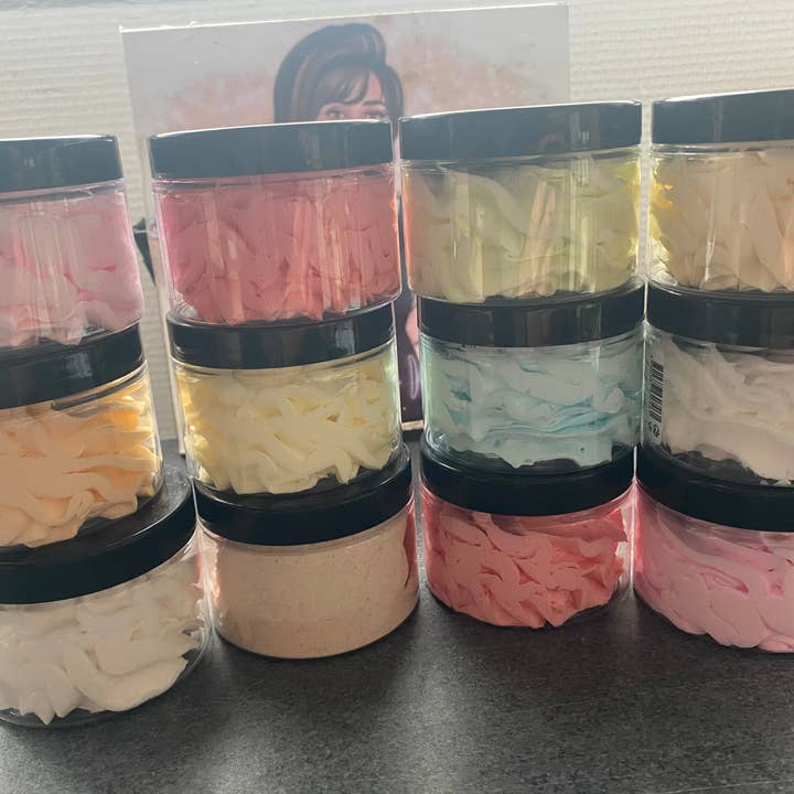 Les folies de Nicole – wholesale Body wash/shower gel – Shower and bath whipped cream 100 g
