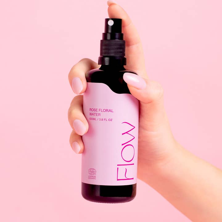 ROSENBLOMSVATTEN Cosmos Organic Certifierad för wholesale av Flow Cosmetics