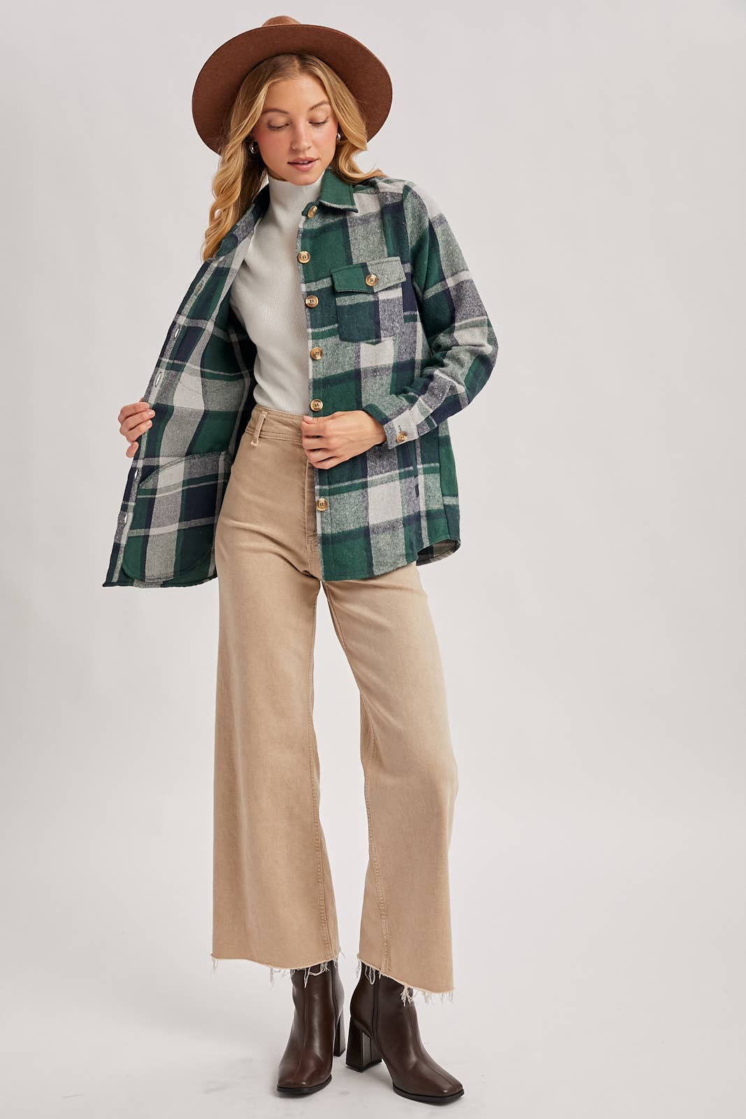 Bluivy - Wholesale Shirt Jacket/Shacket - Women's - FLANNEL PLAID SHACKET WITH POCKETS9