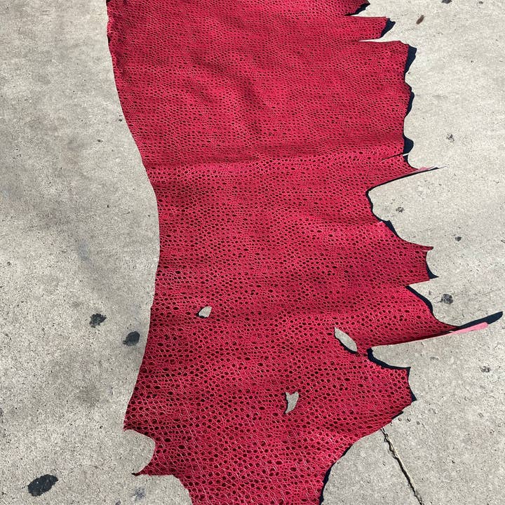 Western Linens - Vente Tapis - Cuir gaufré - demi-peau de 20 pieds carrés12