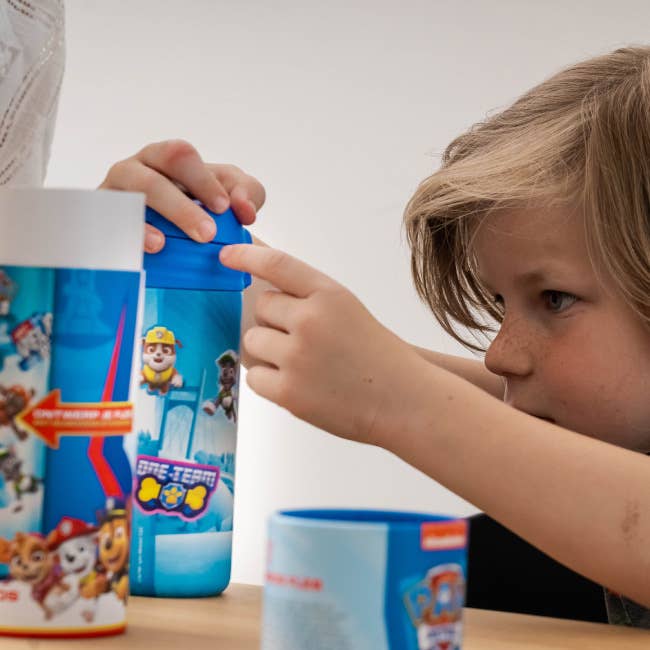 IZY Bottles - Wholesale Water Bottle - Kids Thermos Bottle Paw Patrol Refresh Blue Insulated Water