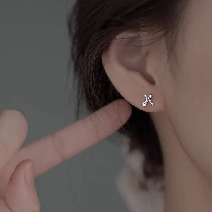 Sterling sølv Tiny Letter X Stud øreringe for engroshandel hos happyzzzsu