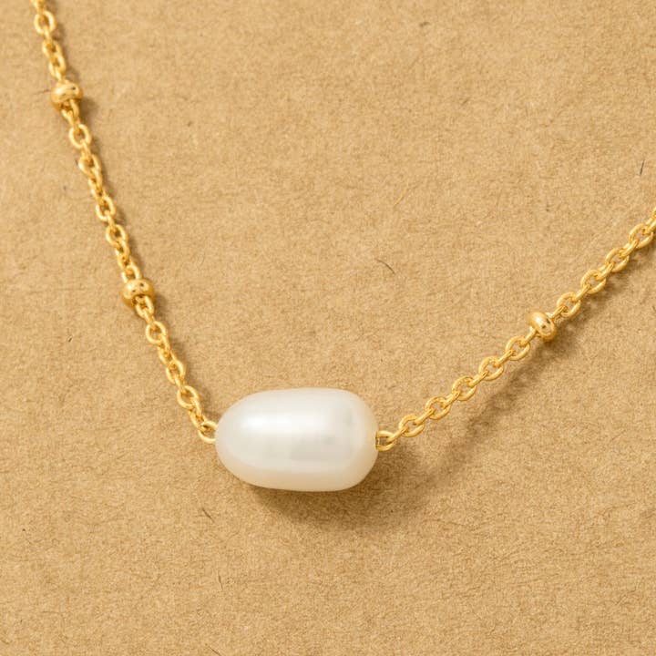 Fame Accessories - Wholesale Pendant/Charm Necklace - Gold Dipped Pearl Pendant Necklace