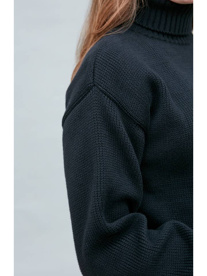 Paul James Knitwear - Vente Pull en maille – femme - Pull à col roulé Submariner en pur coton épais pour femmes8