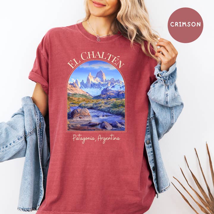 Santa Cruz Argentina Solnedgang, El Chaltén Patagonia Komfortfarver T-shirt for engroshandel hos CindyL Boutique
