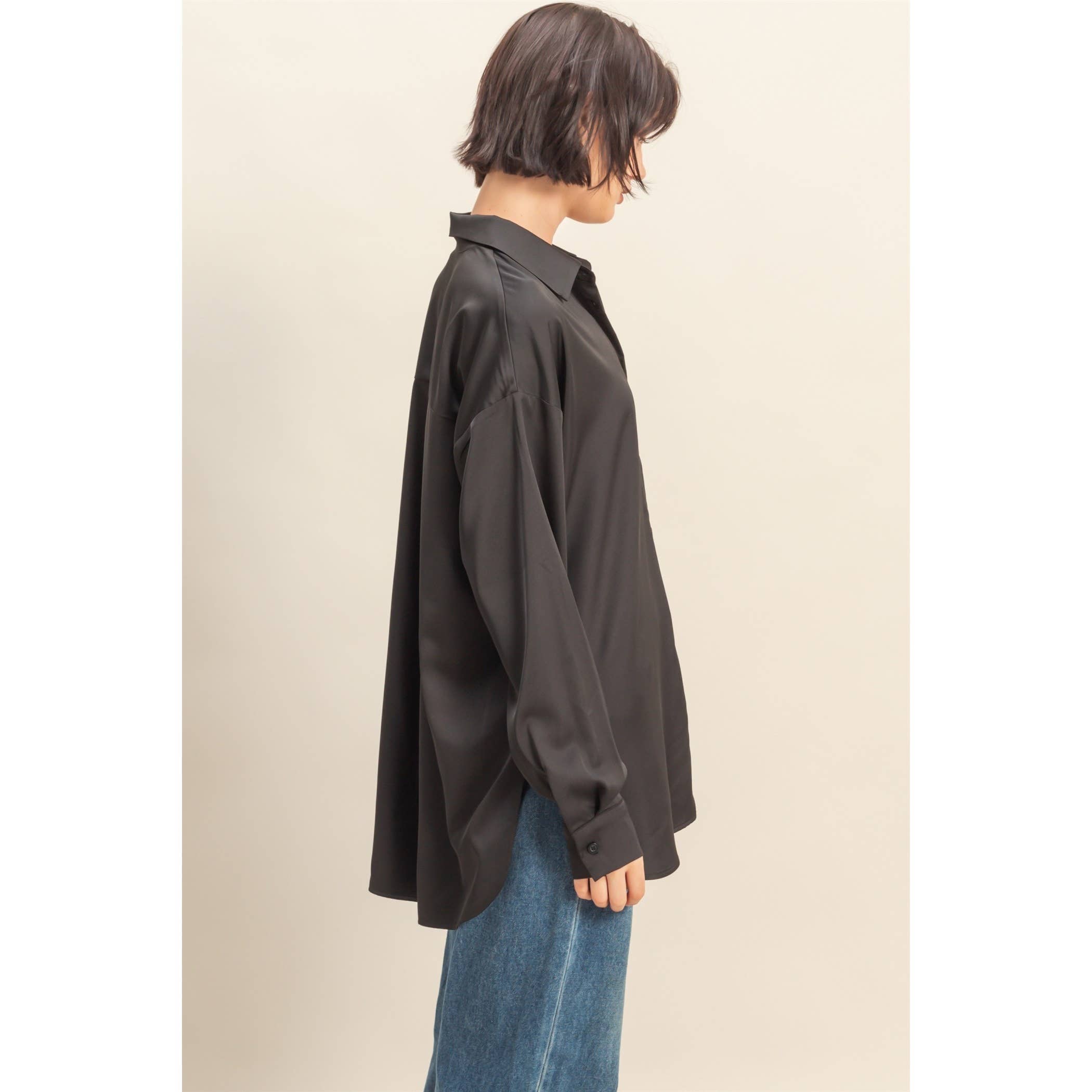 HYFVE - Venta al por mayor Blusa - Mujer - Camisa de satén de manga larga y corte holgado15