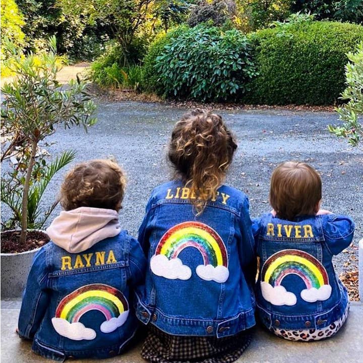 PATCHYTIGER - Venta al por mayor Cazadora vaquera - Niños - Chaqueta vaquera DIY para niños, edición especial sobre el arcoíris