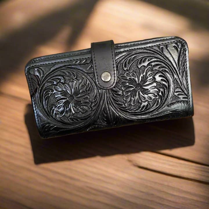 Cedar Hill Country Market - Wholesale Wallet - Women's - Western Genuine Hand Tooled Leather Wallet0