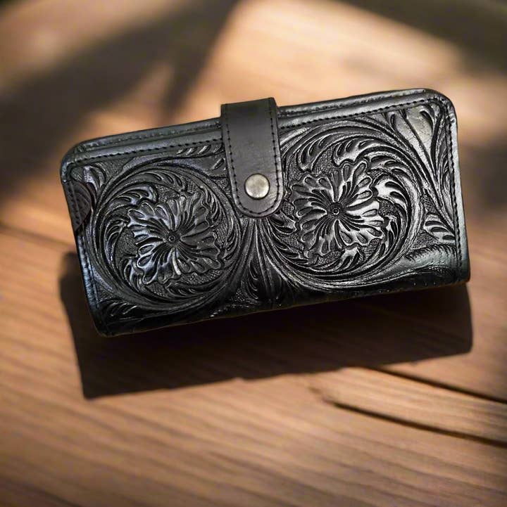 Cedar Hill Country Market - Wholesale Wallet - Women's - Western Genuine Hand Tooled Leather Wallet