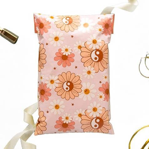 Enveloppes d'expédition en polyéthylène Yin & Yang 6 x 9 pour la vente par Eleven Fashion