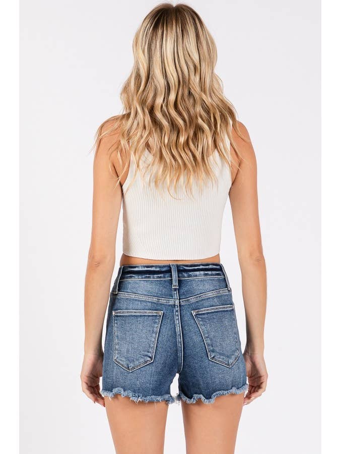 Petra153 – Großhandel Shorts – Damen – P1321R-MD HIGH RISE STRETCH PATCHED SHORTS MIT AUSGEFRANSTEM SAUM6