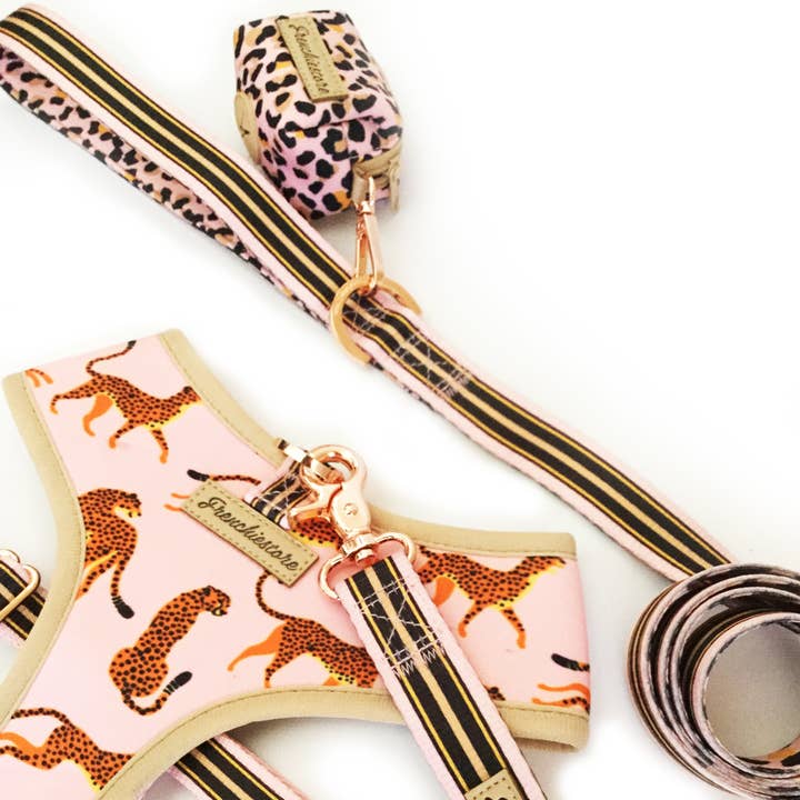 Frenchiestore - Wholesale Pet poo bag dispenser - Dog Pet Poop Bag Dispenser | Wild One2