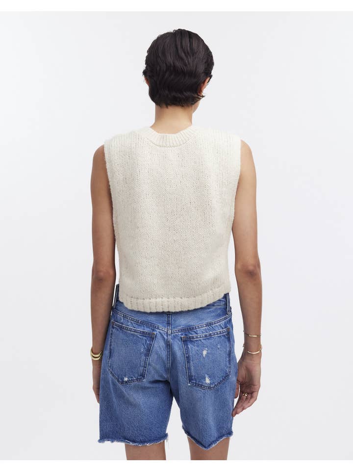 Yanawara - Wholesale Sweater Vest - Women's - Munasiri Llama Vest4