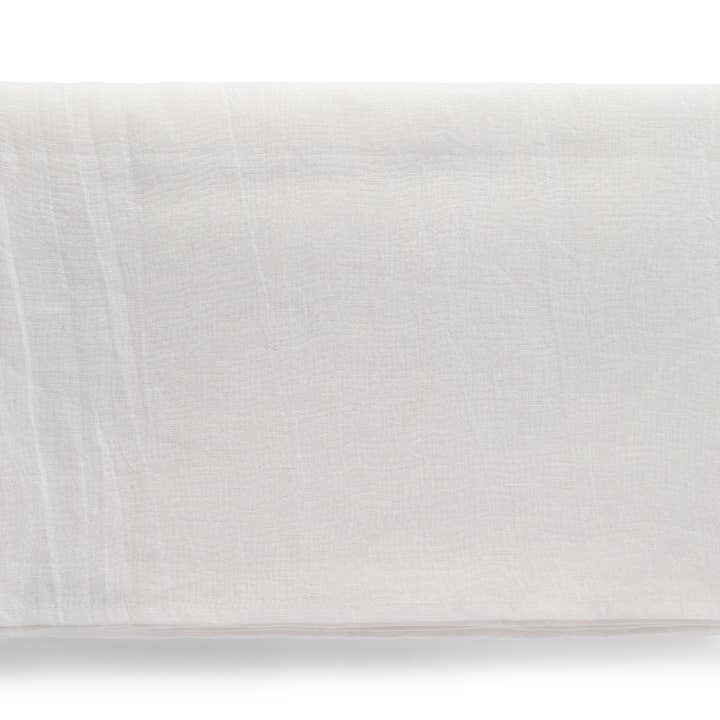True Linen – wholesale Tablecloth – Washed Linen Off-White Linen Tablecloth3